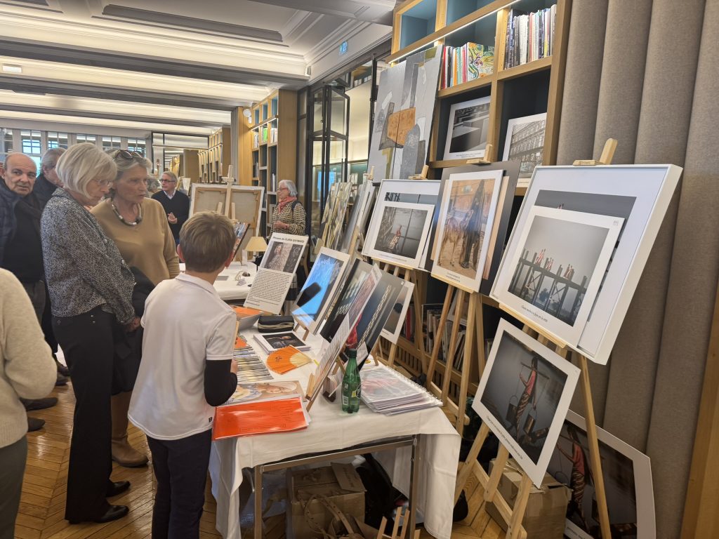 EXPO VENTE PHOTOS DE BRIGITTE REVELLIN FALCOZ AU GOLF DE SAINT CLOUD3