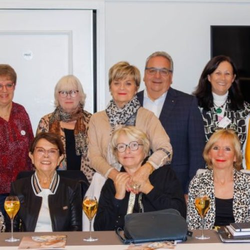 Le Lions Club Bourg Spirales remet 4 500€ à Enfants Cancers Santé